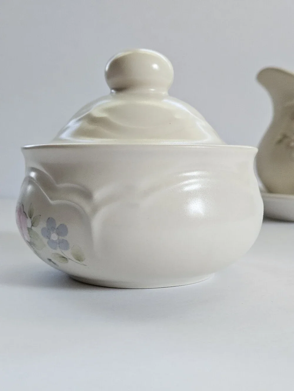 Pfaltzgraff Tea Rose Creamer pitcher And Lidded Sugar Bowl trinket dish pastel